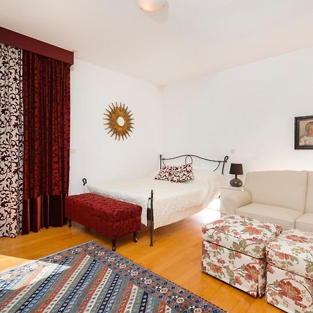 Apartment Oliva Allegra Split Exteriér fotografie